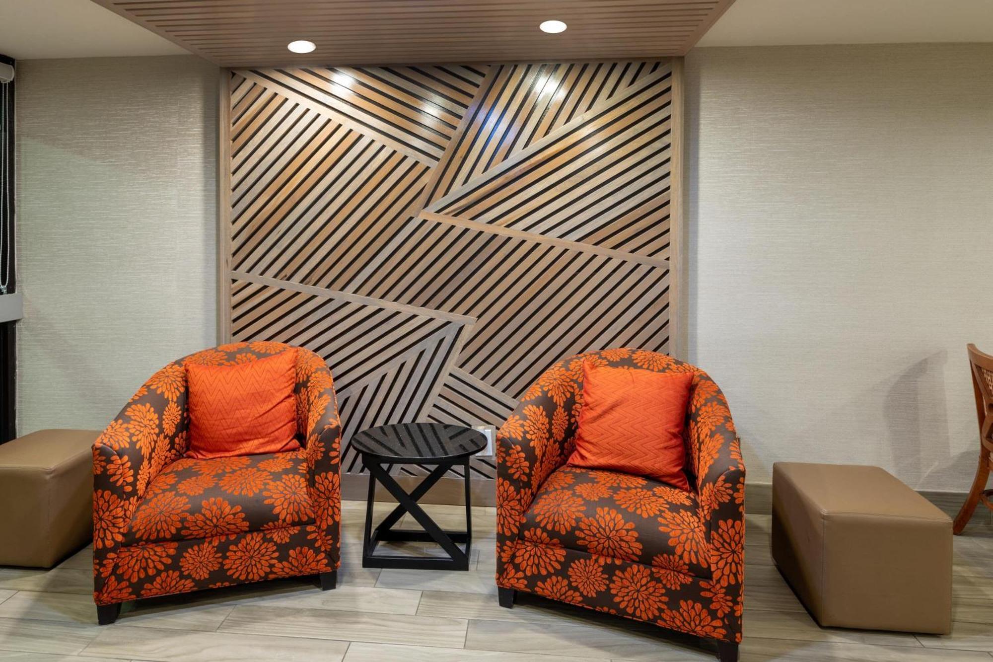 Baymont By Wyndham Pharr 2*